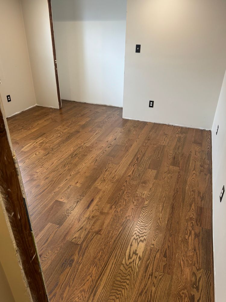 Oak Flooring Refinish for Finely Finished LLC in Wyoming, DE