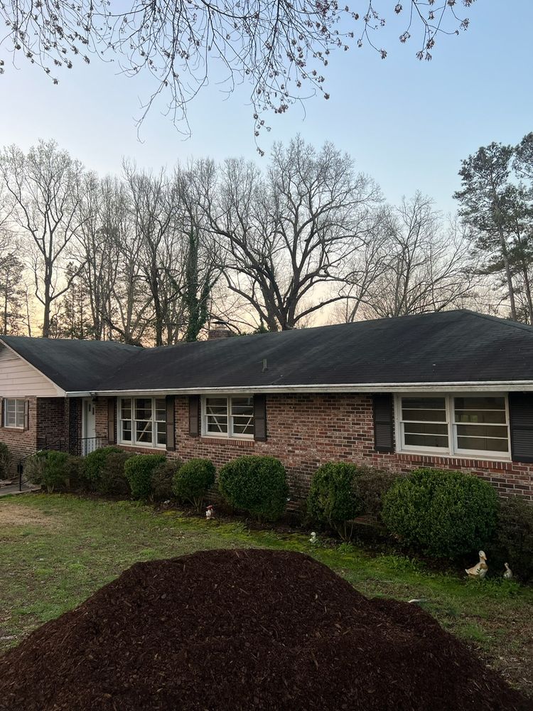 Roof cleaning for JB Applewhite's Pressure Washing in Anderson, SC