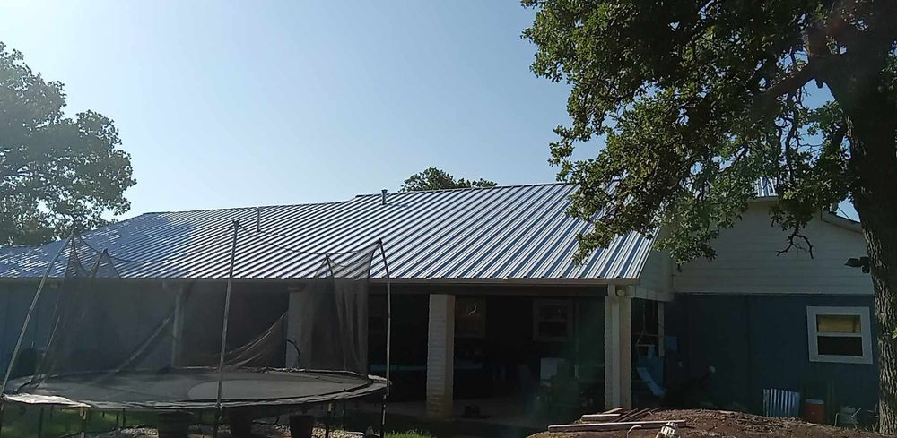 Metal Roof's  for Willy Lewallen And Sons Construction in Mineral Wells, TX