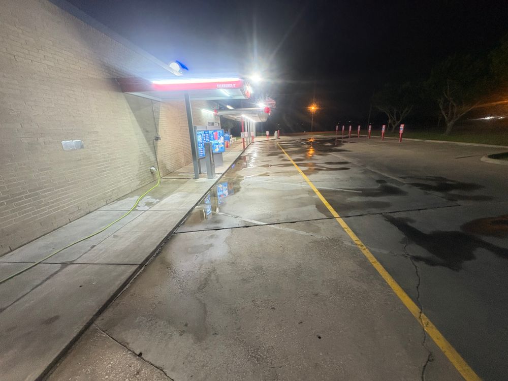All Photos for Top Notch Exterior Cleaning Solutions in Nolanville, TX