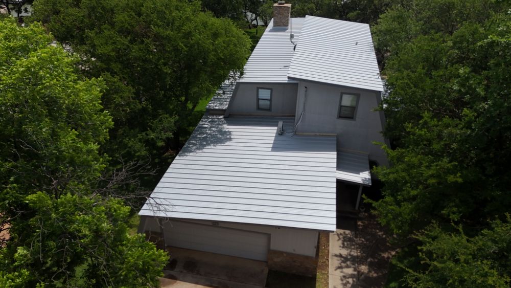 All Photos for Barcenas Roofing & Remodeling in San Saba, TX