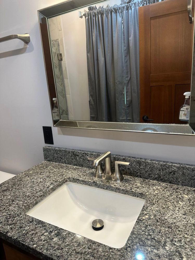 Cleaning for 2 Girls & A Towel in Springfield, MO