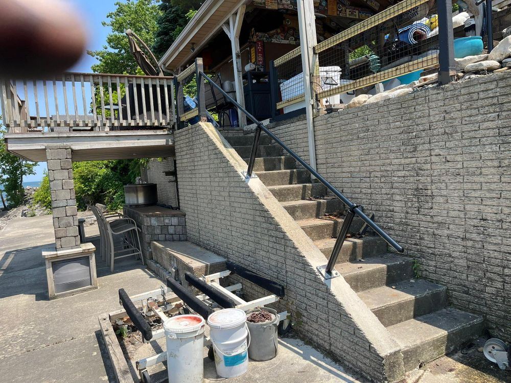 All Photos for Castle Fence and Deck LLC in Medina, OH