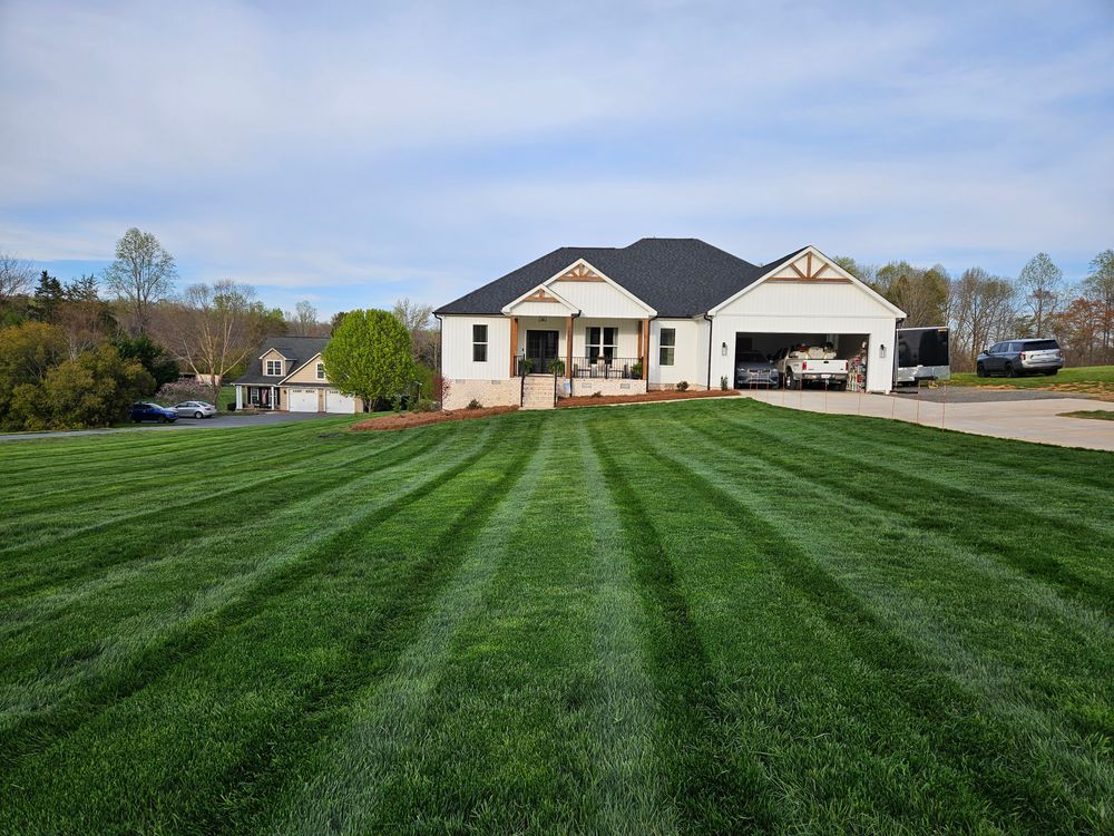 Lawn Care for Gallimore’s Lawn Care in Thomasville, NC