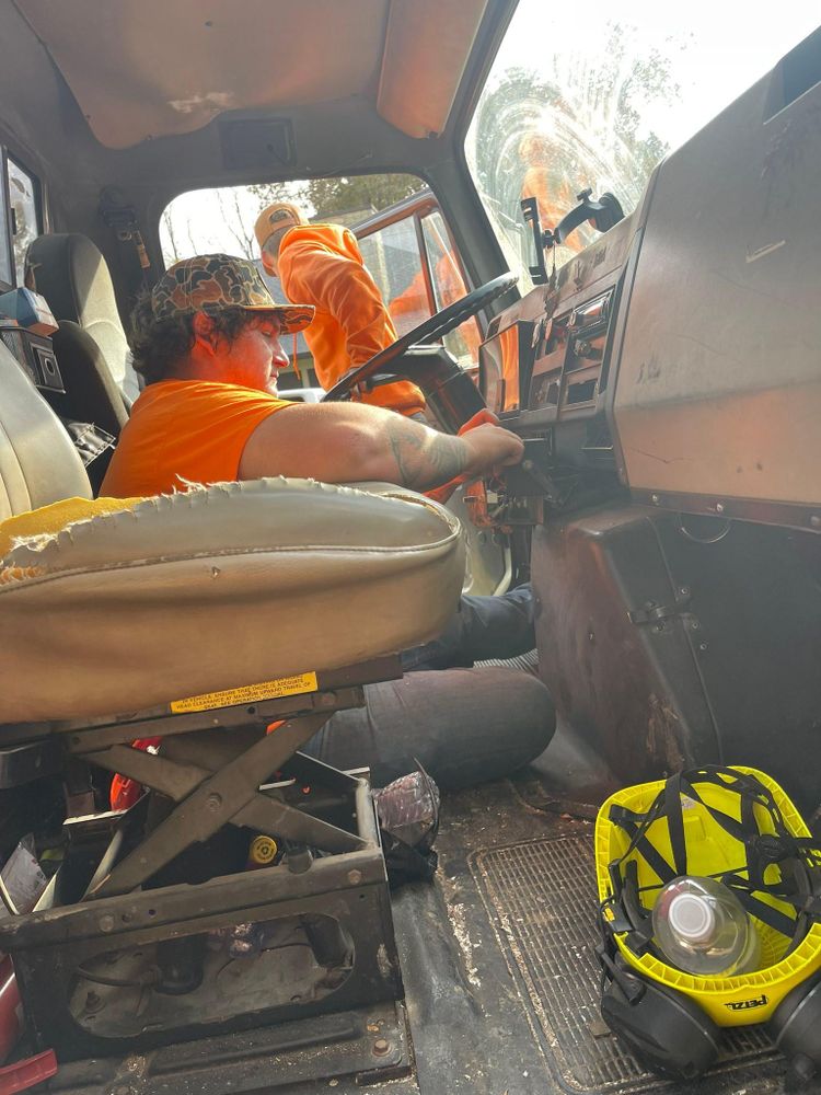 All Photos for Ross Family Tree Service LLC  in Hohenwald, TN