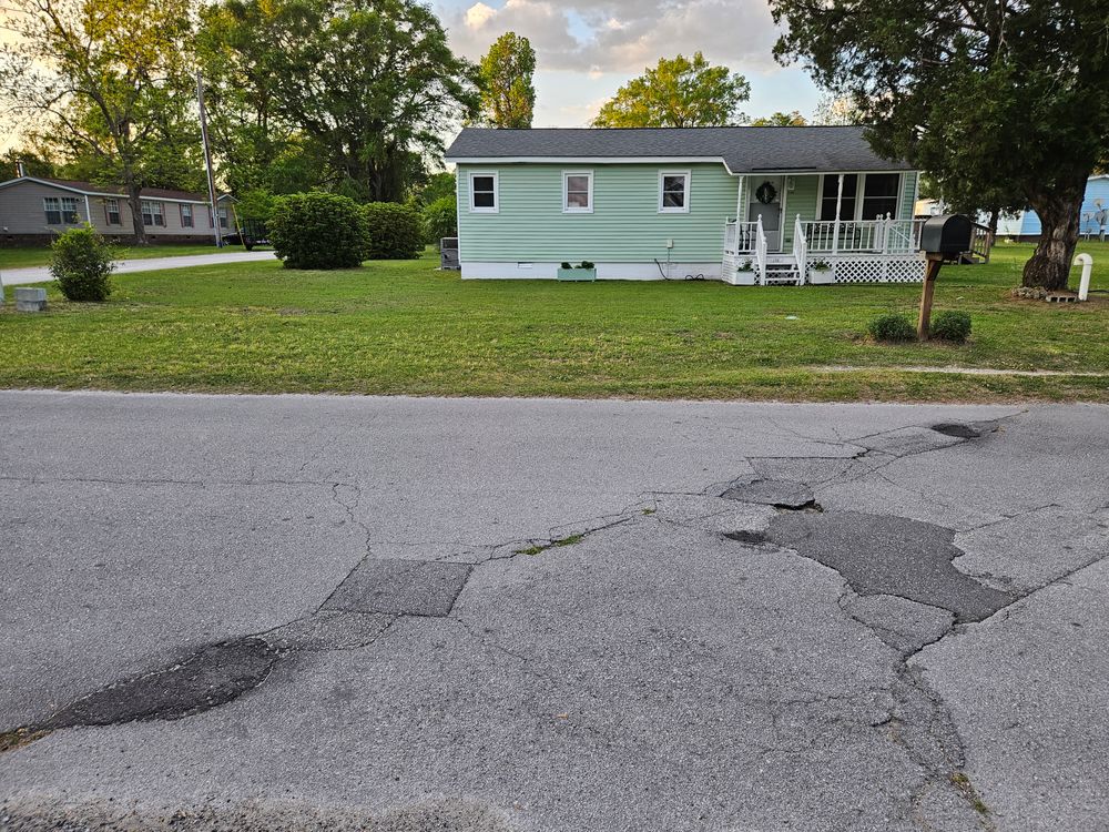 All Photos for Just Mow and Go Lawn Service in New Bern, NC