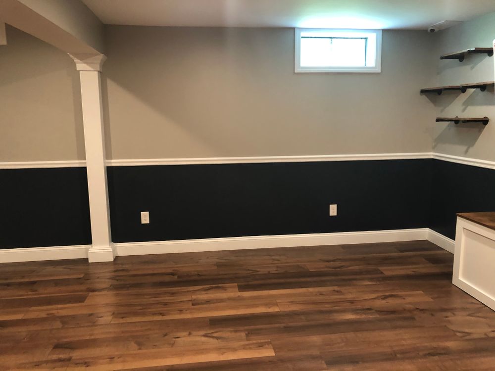 All Photos for Laura Mae Properties in Wolcott, CT