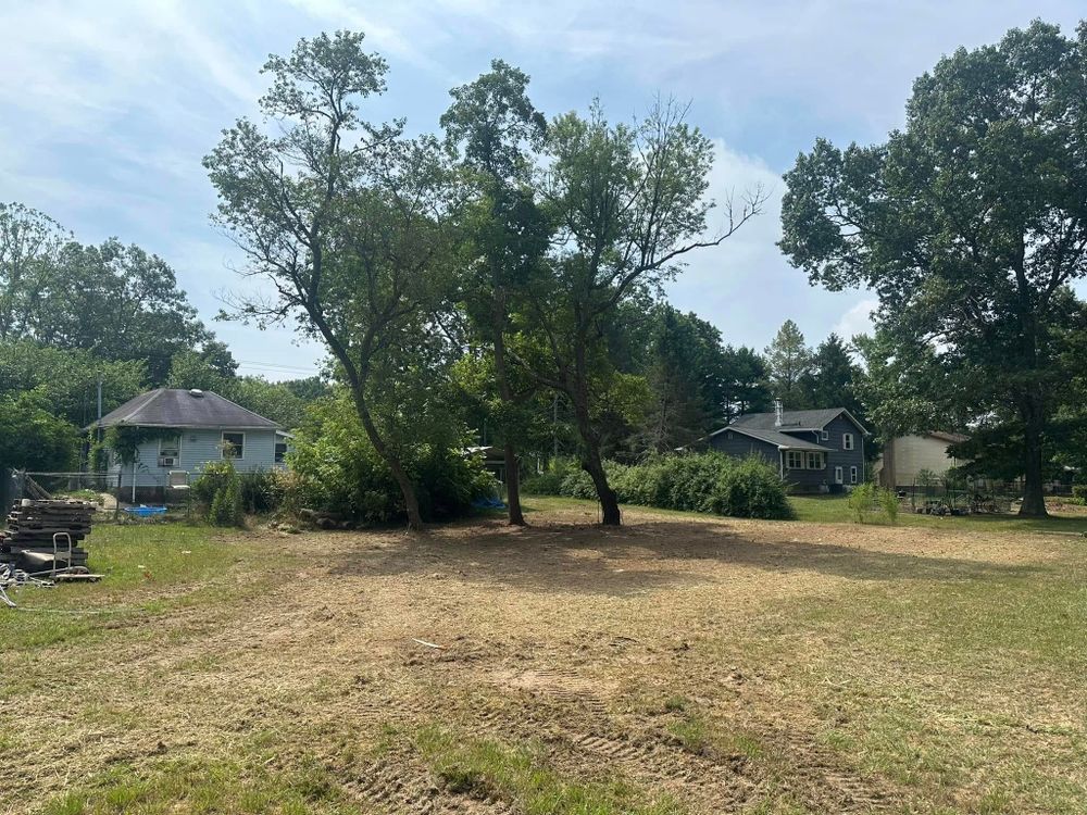 Our fall and spring clean up service rejuvenates your landscape, removing debris, trimming plants, and preparing your yard for the new season's beauty. Let us refresh and maintain your outdoor space. for GT Lawn Care in Egg Harbor Township, NJ