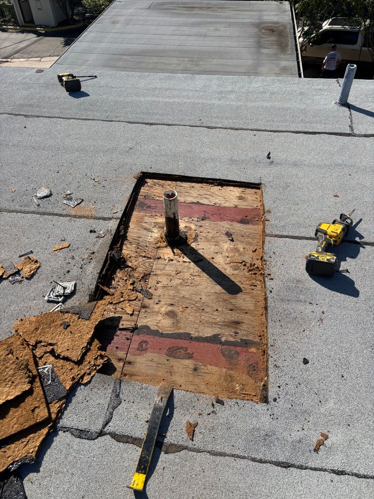 All Photos for Double SS Construction & Roofing in Luling, TX