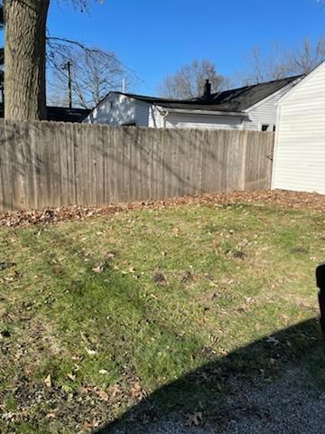 All Photos for Andrew's Lawn Service LLC in Lebanon, IL