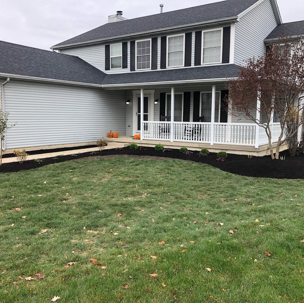 Landscaping for Curb Impressions in Toledo,  OH