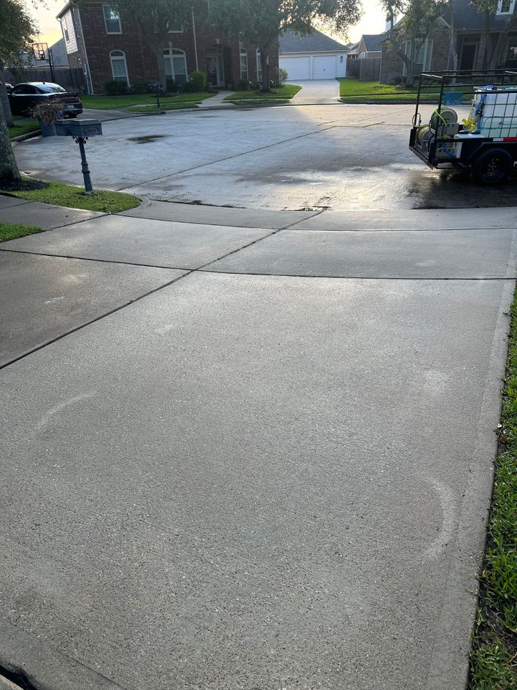 All Photos for AquaFusion Power Wash LLC in Pasadena, TX