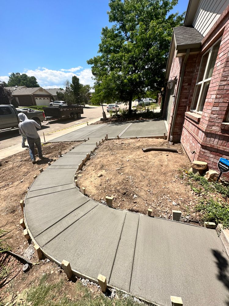 Concrete Driveways for B&M Concrete LLC in Longmont, CO