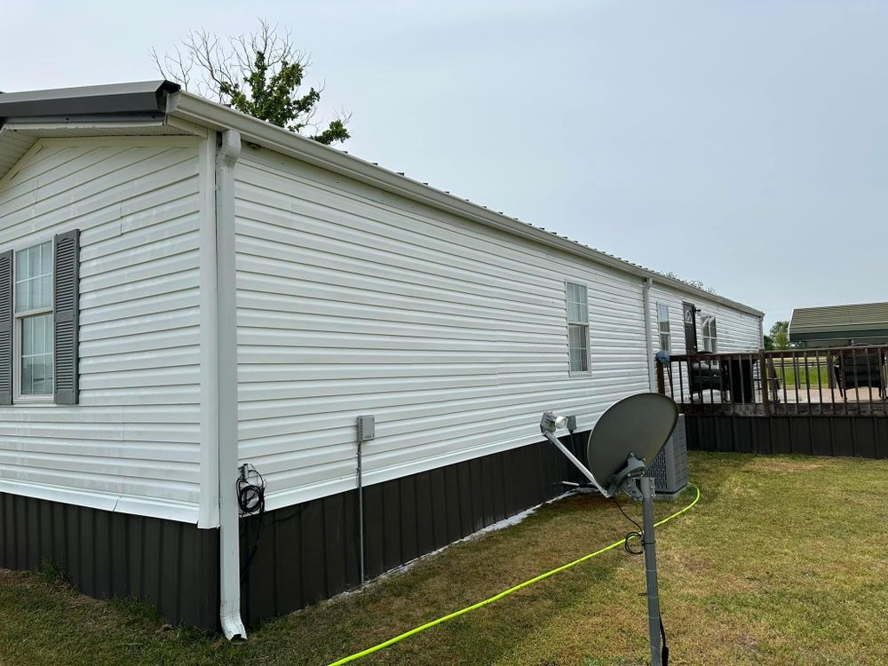 All Photos for X-Stream Pressure Washing and Roof Cleaning in Sandersville, GA