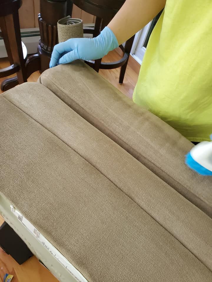 Ricas Color Carpet Dyeing Services team in New Britain, CT - people or person