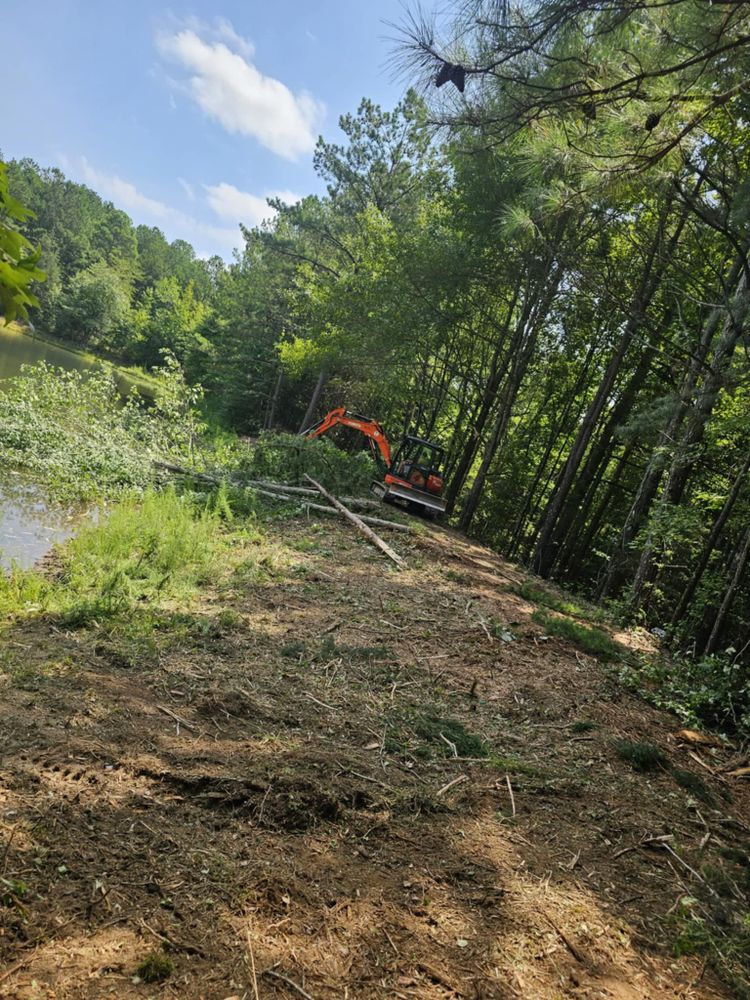 Land Clearing & Demolition for Jason Scott Grading & Clearing in Williamson, GA