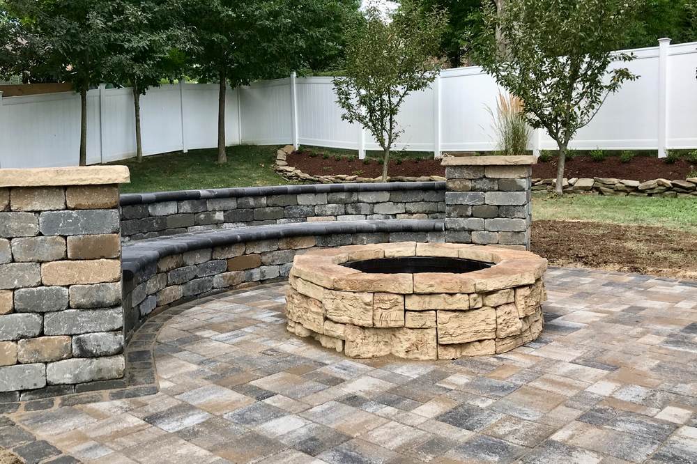 Outdoor Fireplaces for Resnik Landscaping Services in New Kensington, PA