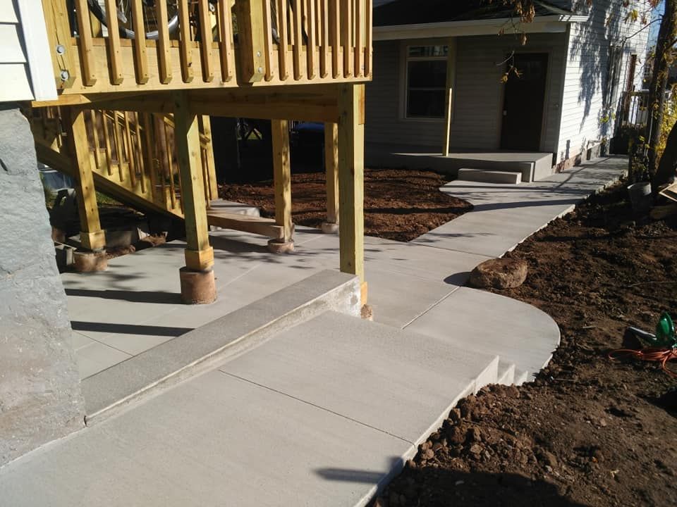 Hardscaping for North Shore Concrete & Masonry in Duluth, MN