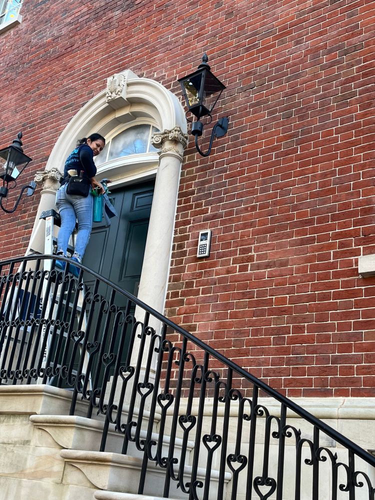 Residential and Commercial Window Cleaning for Malibu Window Cleaning in Annapolis, MD
