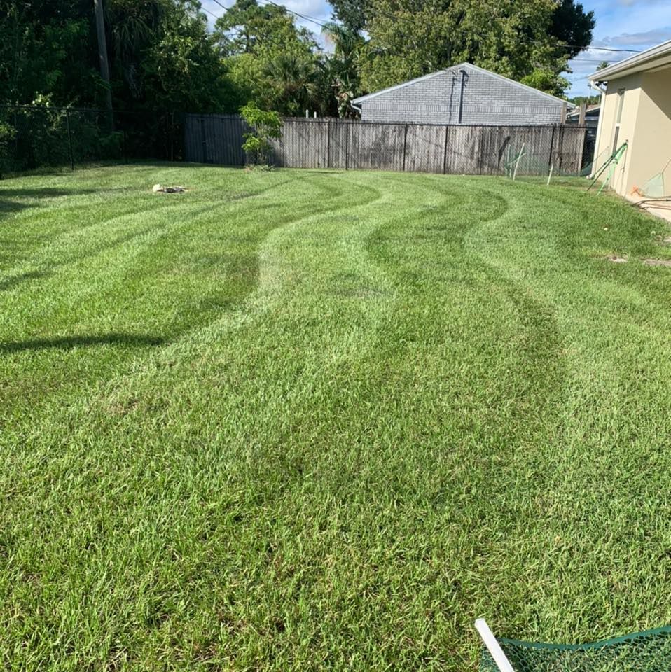 Lawn Care for Tolliver’s landscape LLC in Palm Bay, FL