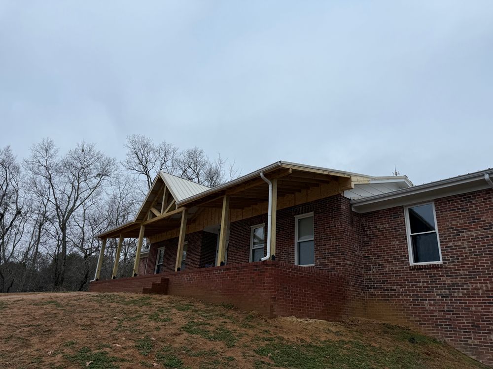 All Photos for Momos Construction in Piney Flats, TN