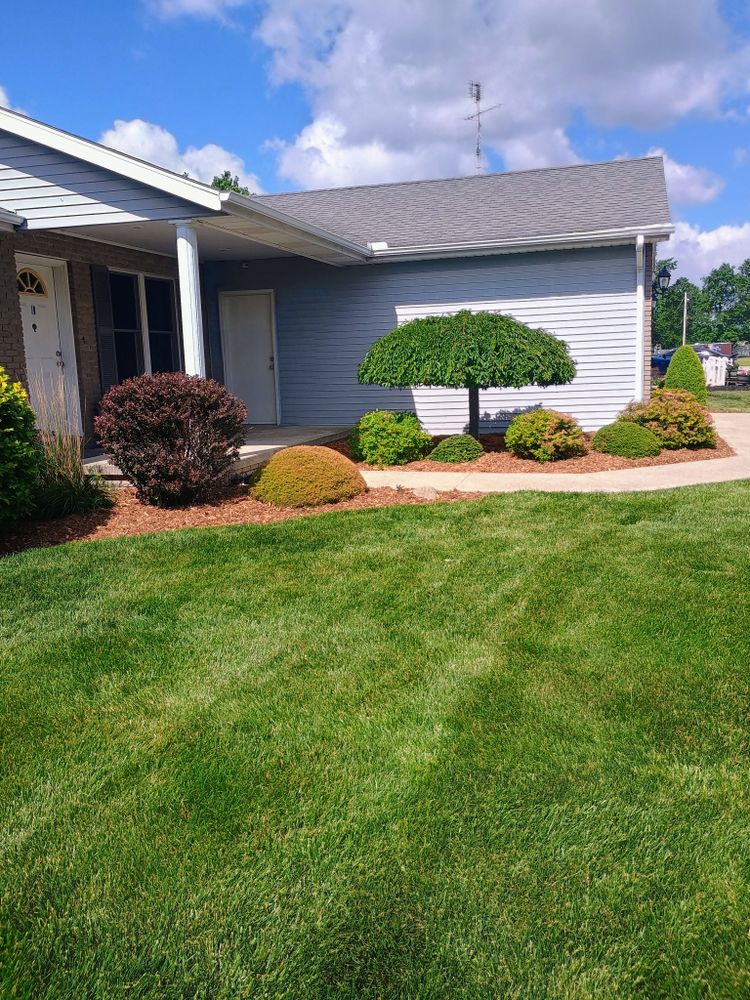 All Photos for R&M Lawn Control in Defiance, OH