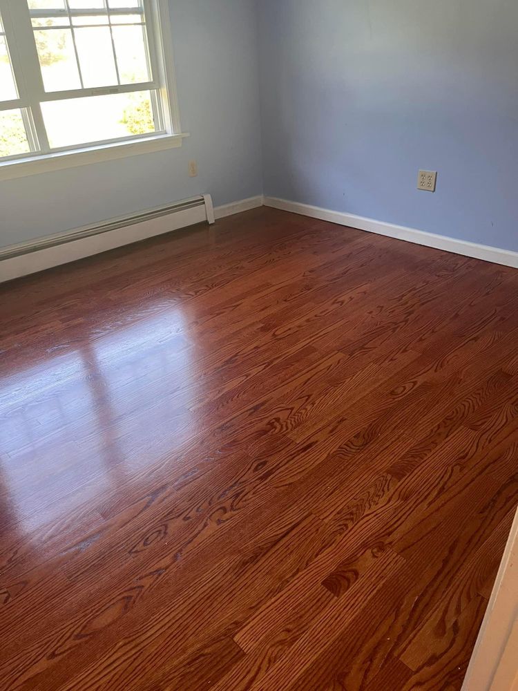 All Photos for Laura Mae Properties in Wolcott, CT