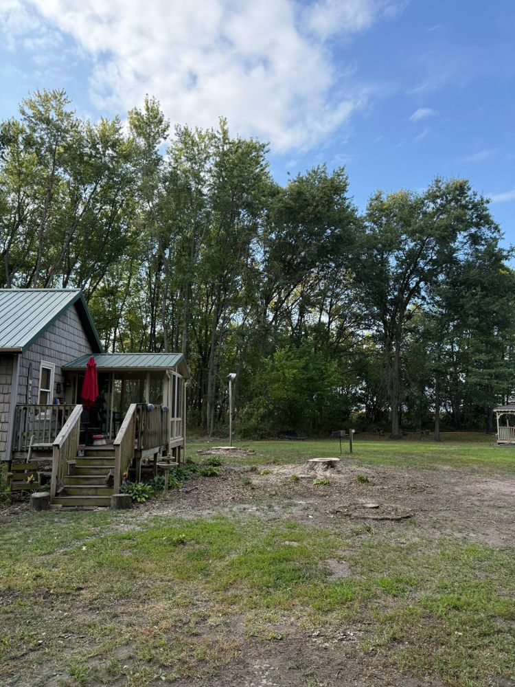 All Photos for Hunnicutt’s Tree Service L.L.C. in Monticello, IN