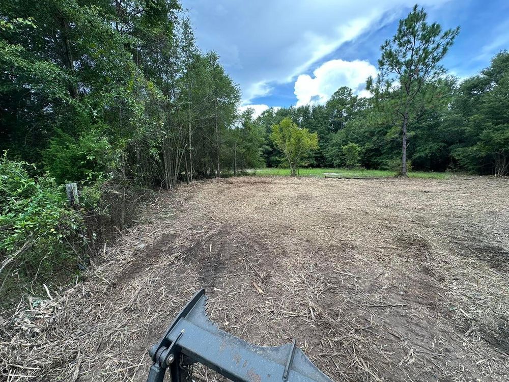 All Photos for White’s Land Maintenance in Milton,, FL