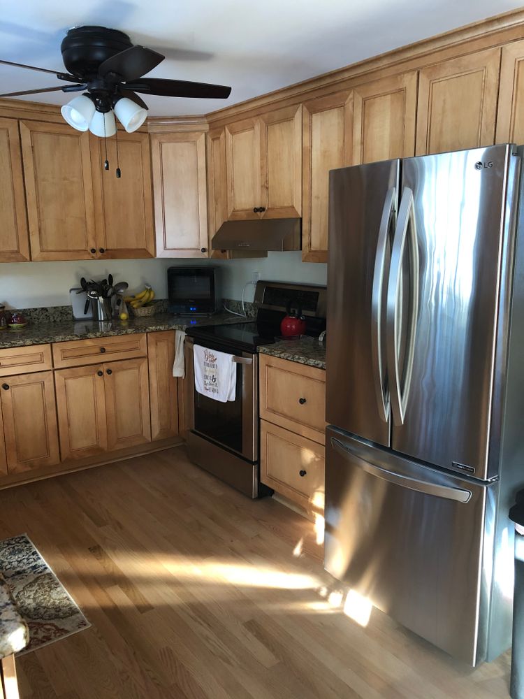 All Photos for Laura Mae Properties in Wolcott, CT