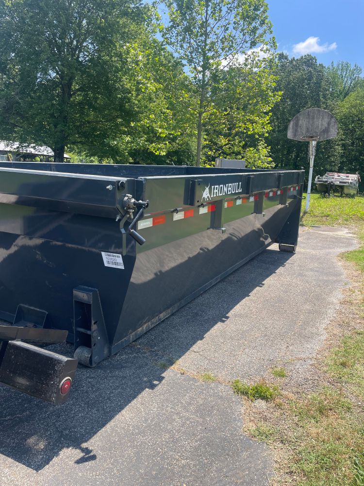 Dumpsters for R & R Enterprises in Franklin, TN