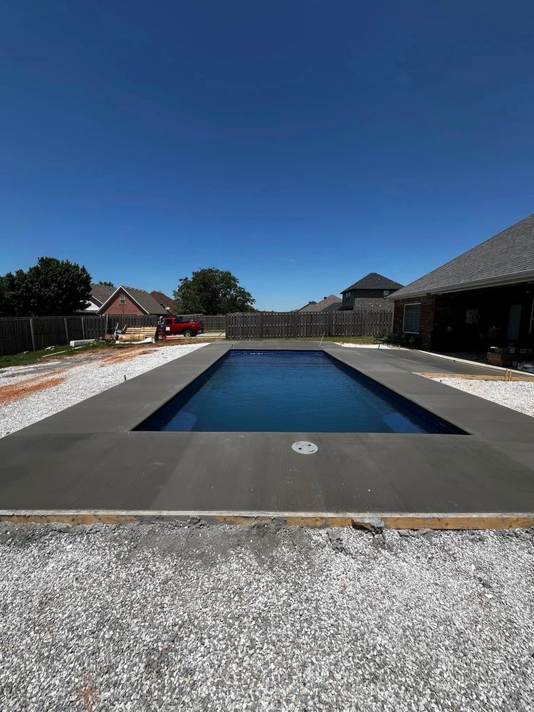  Concrete for Modern Concrete LLC in Lowell, AR