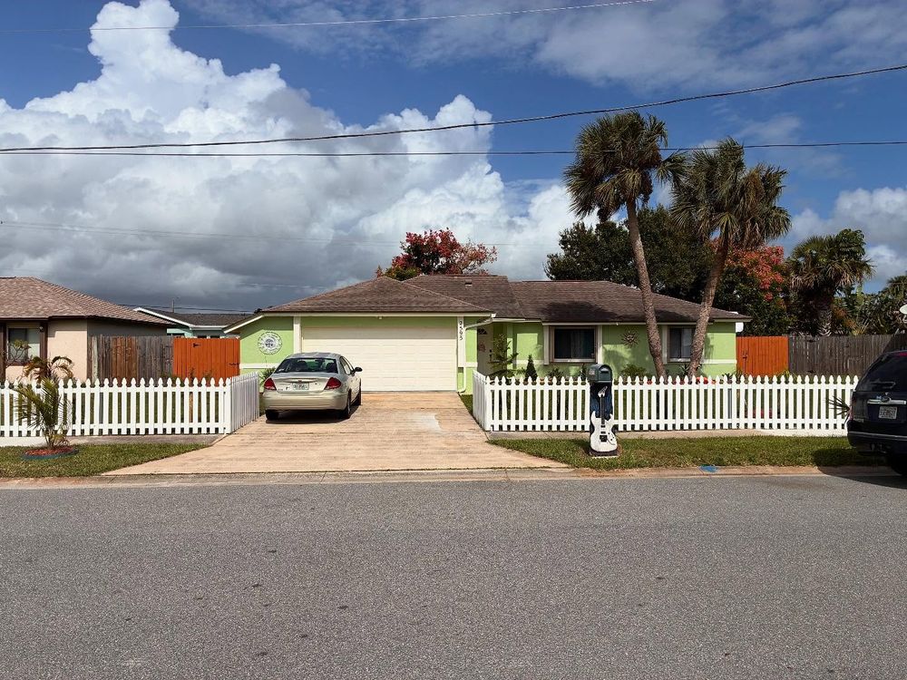 Exterior  for Paps Painting in Brevard county, FL