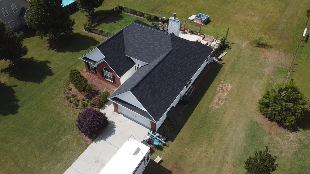 Roofing for Procomp Roofing LLC in Monroe, GA