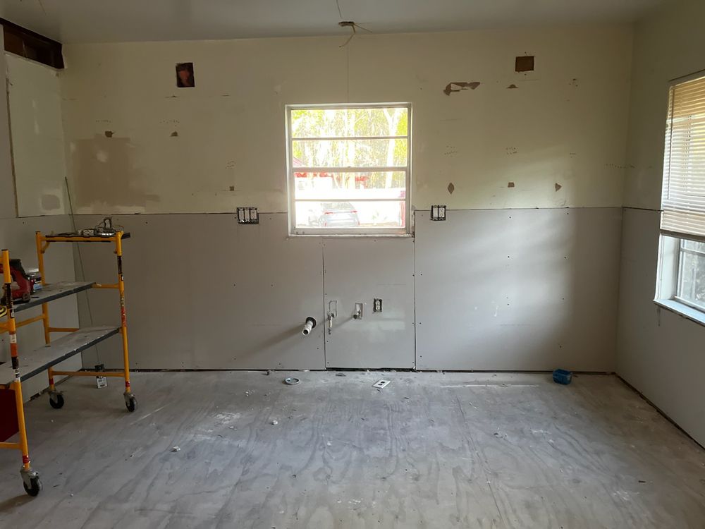 Drywall for Escorpio Painting in Tampa, FL