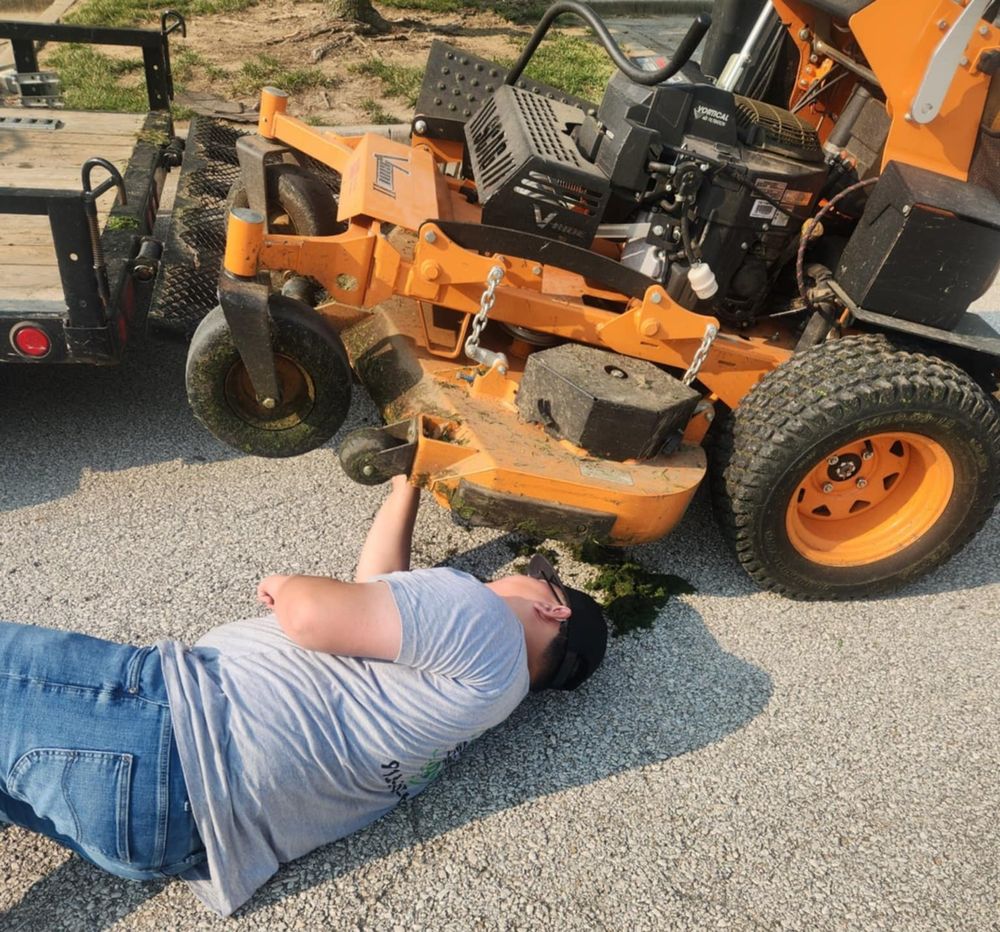 Mowing and Trimming for Curb Appeal Lawn Care in Kansas City, Kansas