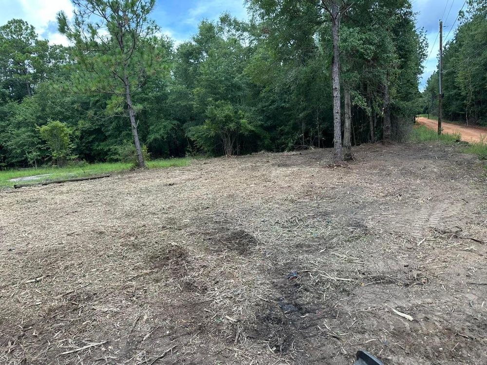 All Photos for White’s Land Maintenance in Milton,, FL