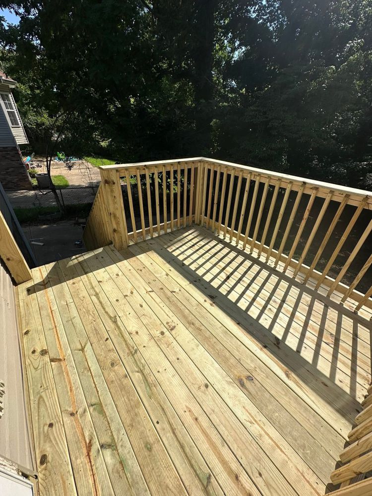 Residential Projects for Decking & Fencing, LLC in Bowling Green, KY
