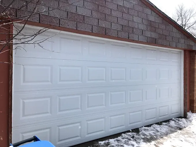 All Photos for 423 Garage Doors in Signal Mountain, Tennessee