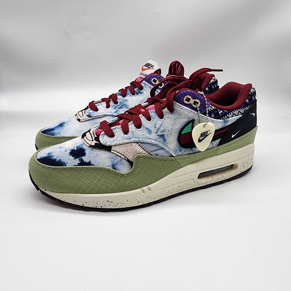 Low Tops for Strange Soles in Boston, MA