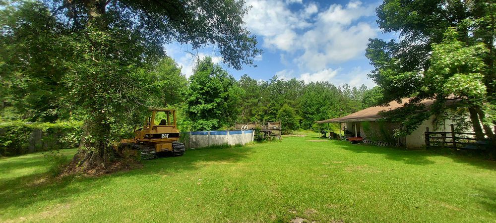 Lawn Care for Big Thicket Land Clearing in Kountze, TX
