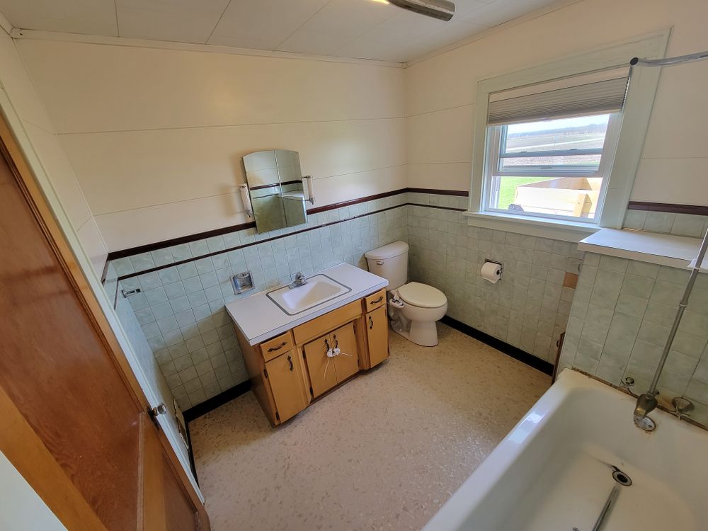 All Photos for DLN Home Remodeling in Peru, IL