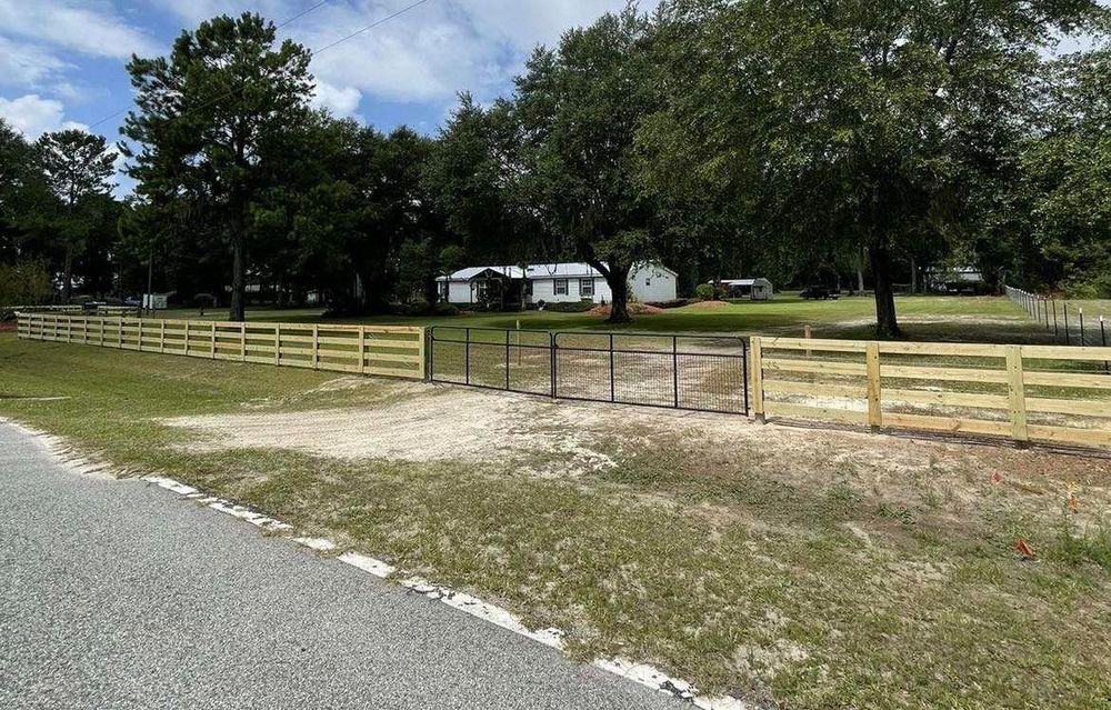 Fences for Poole Fencing in Valdosta, GA