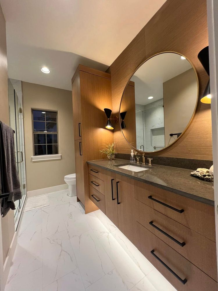 Revitalize your bathroom with our expert backsplash tiling service. We offer custom designs, high-quality materials, and professional installation to enhance the beauty and functionality of your space. for Guadalupe Tile Company in New Braunfels, TX