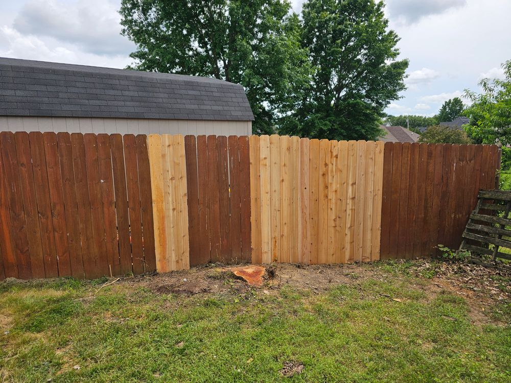 Privacy Fencing Repair for Lawnscapers TN in White House, TN