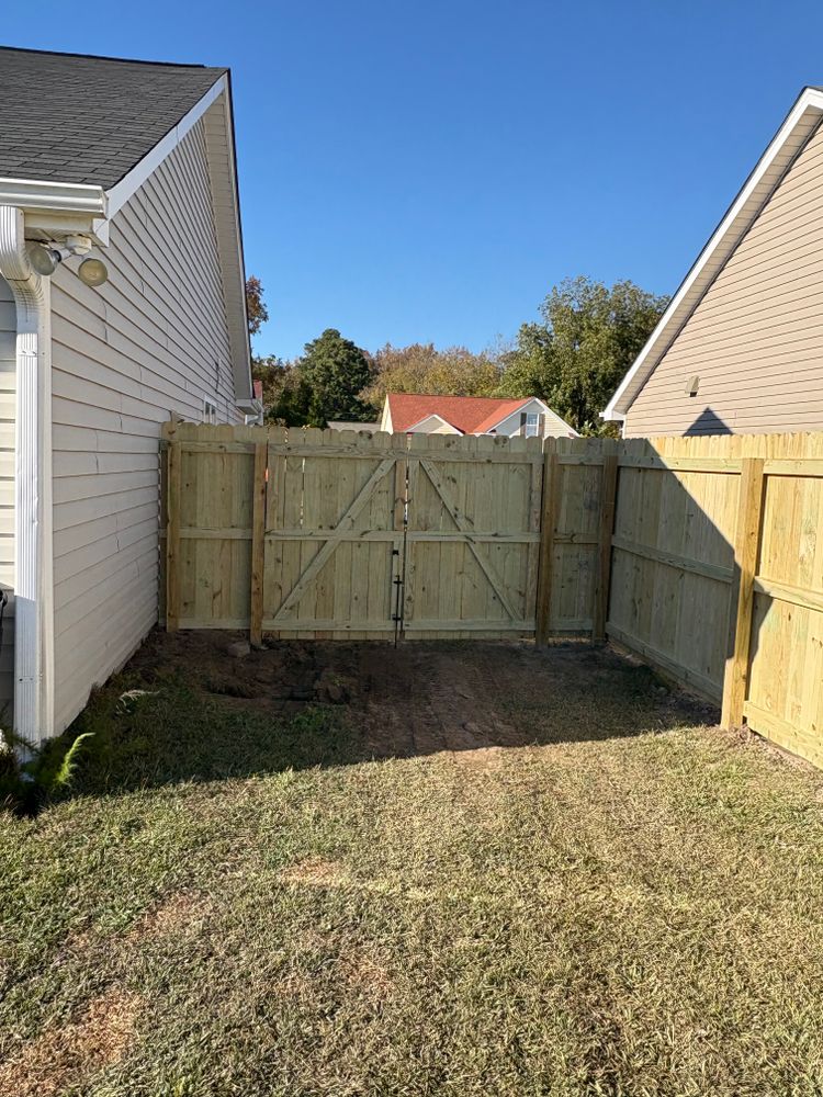 All Photos for TG Fencing LLC in Farmville, NC