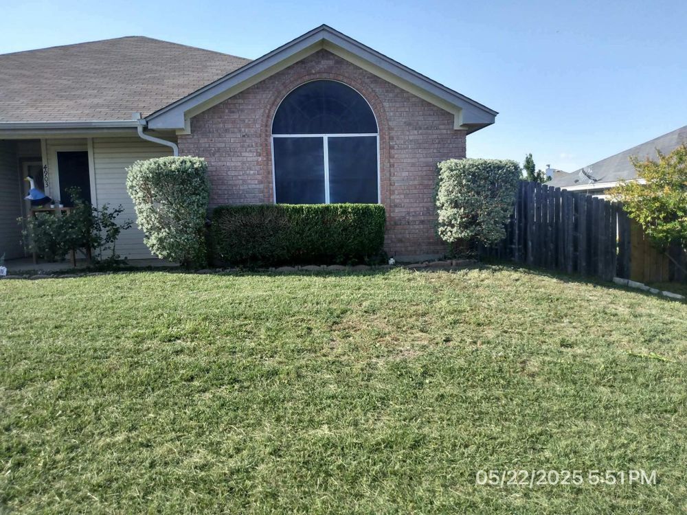 All Photos for D’s Lawncare in Killeen, TX