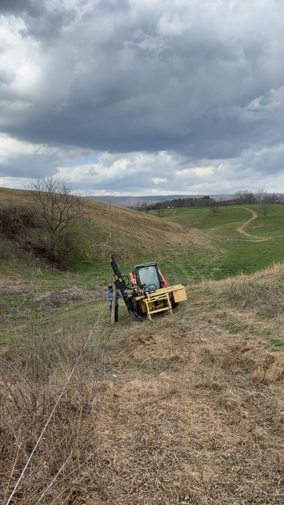 All Photos for LB Fencing & Services in Archdale, NC