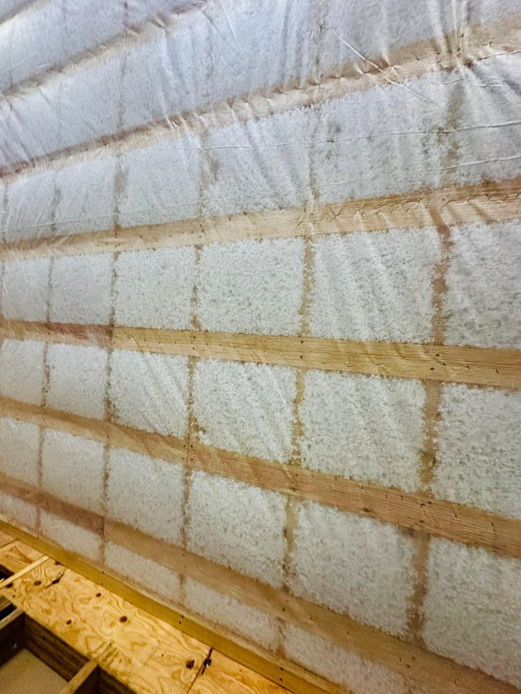 All Photos for Cotton Insulation in Hamburg, AR