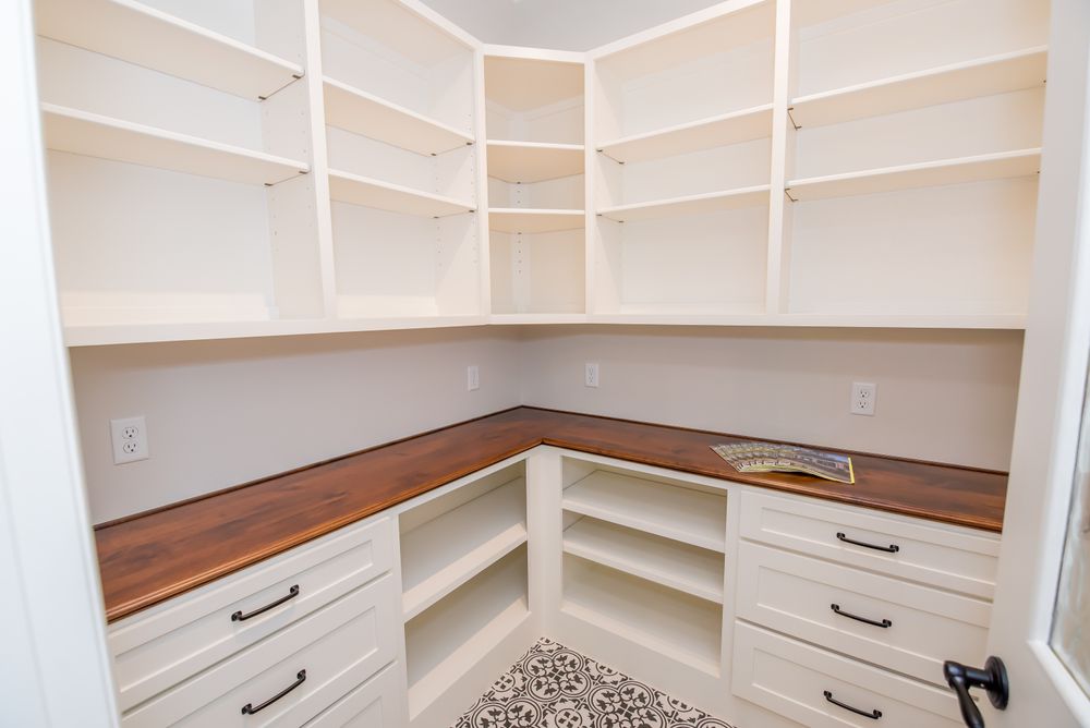 All Photos for Neely Construction & Design LLC in Chandler, TX